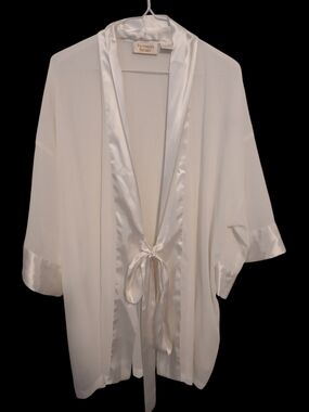 Victoria's Secret Vintage White Satin-Trim Short Kimono Robe Gold Label Bridal